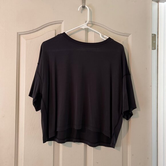 lululemon softstreme cropped tee - Picture 1 of 3